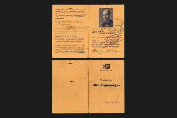 Mitarbeiterausweis der DEFA-Wochenschau „Der Augenzeuge“ für Kurt Maetzig, 1946